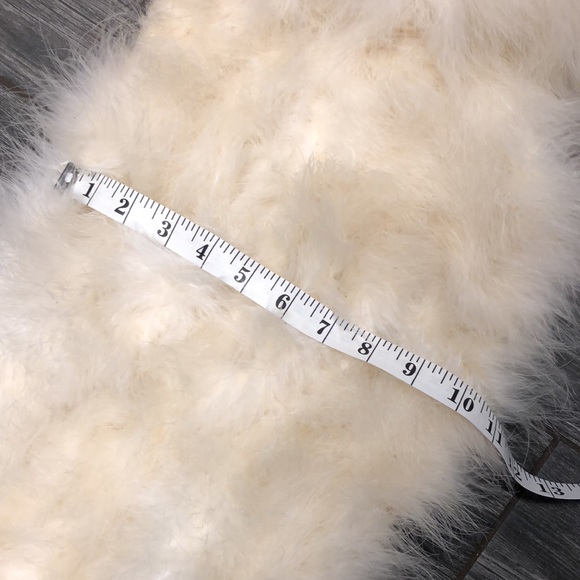 Vintage real feather shrug/wrap - Picture 6 of 6